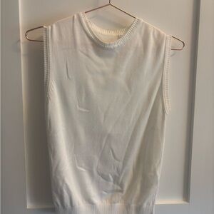 Chic White Sleeveless Tank Top